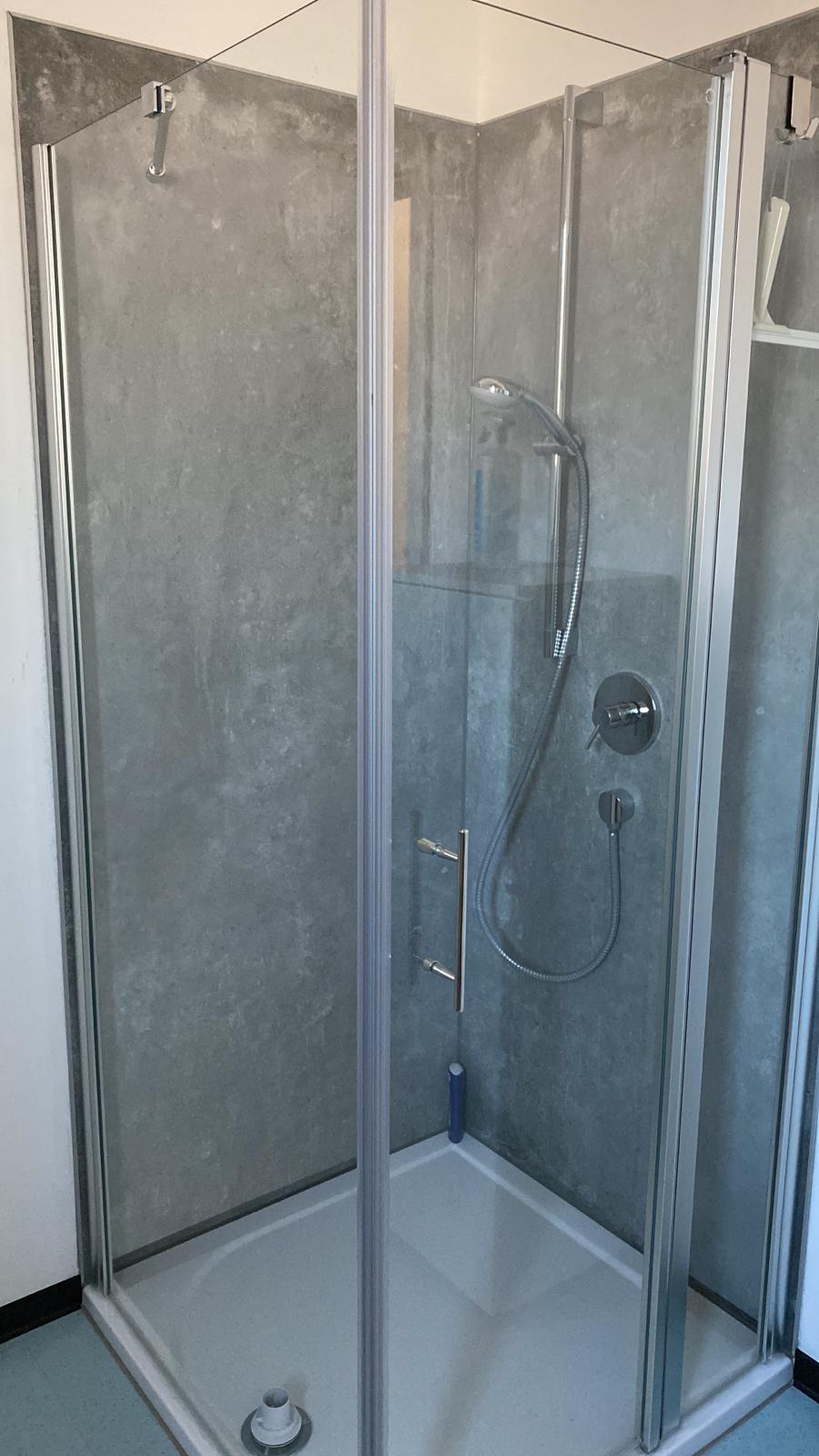 Aluverbundpaneele in Beton Design